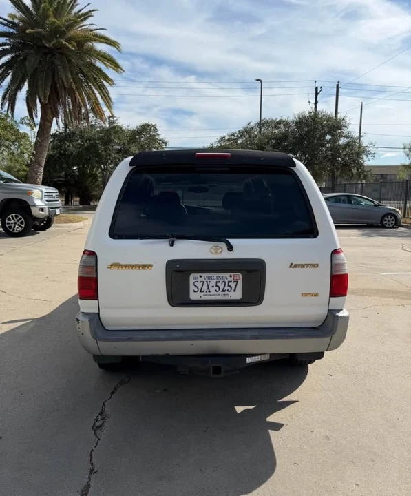 2000 Toyota 4Runner 3rd Gen - Image 7 of 8
