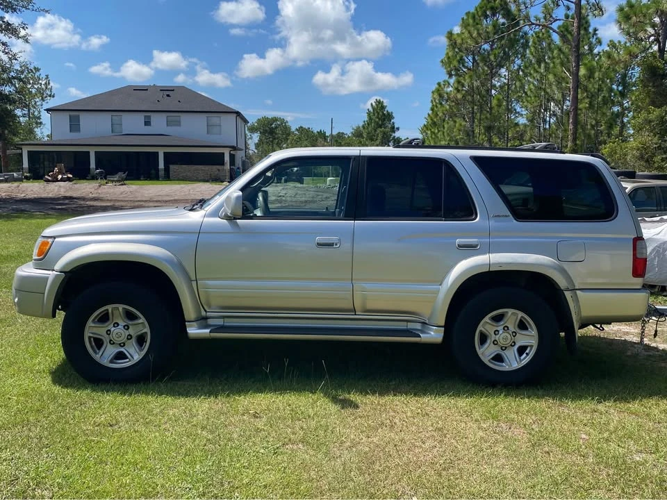 2000 Toyota 4Runner 3rd Gen - Image 4 of 8