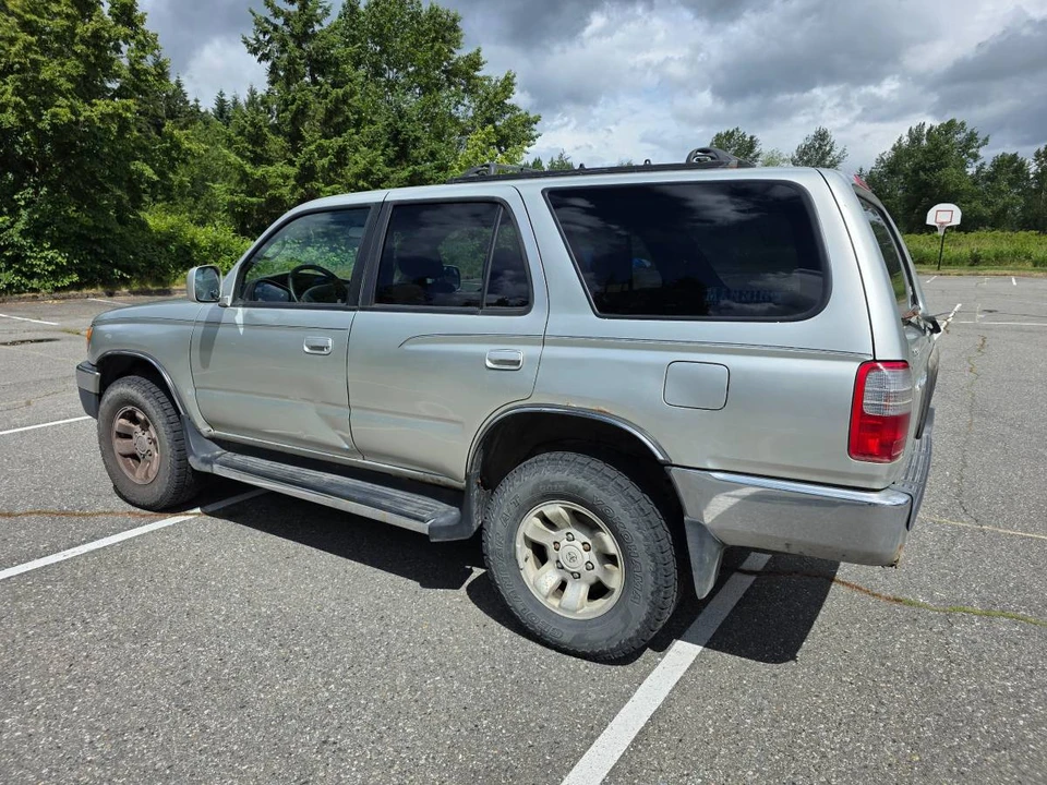 2000 Toyota 4Runner 3rd Gen - Image 2 of 12