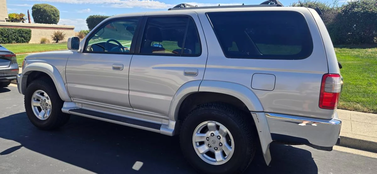2000 Toyota 4Runner 3rd Gen - Image 3 of 10
