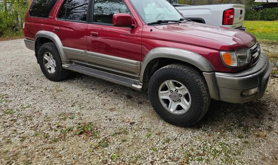 2000 Toyota 4Runner 3rd Gen - Image 2 of 10
