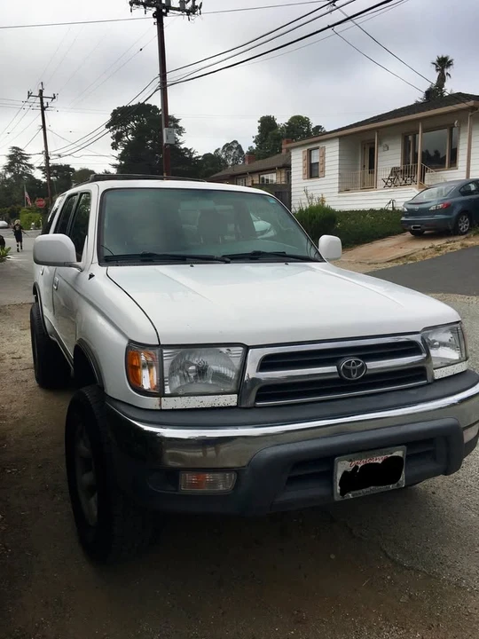 2000 Toyota 4Runner 3rd Gen - Image 2 of 4