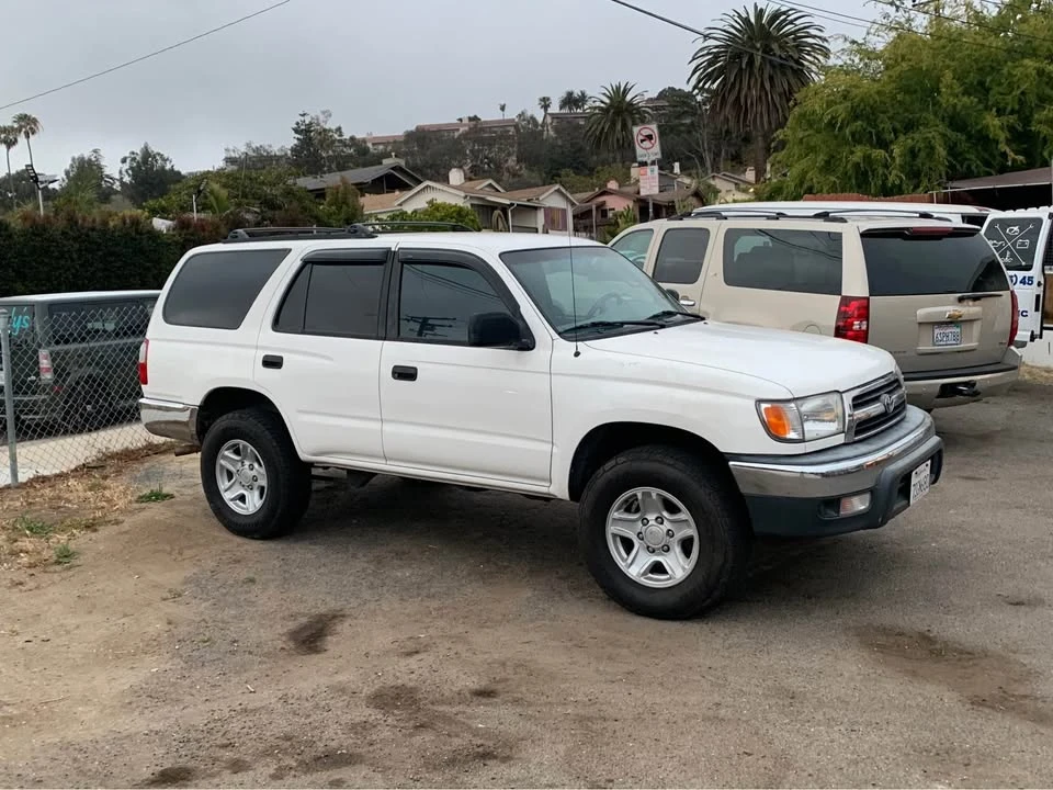 2000 Toyota 4Runner 3rd Gen - Image 2 of 7