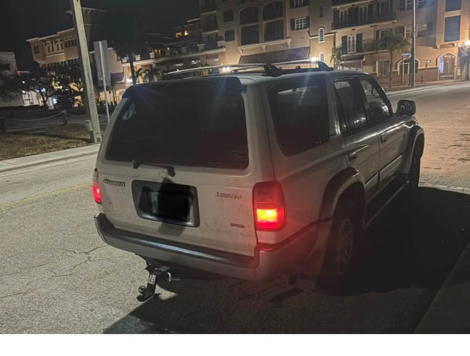2000 Toyota 4Runner 3rd Gen - Image 2 of 4
