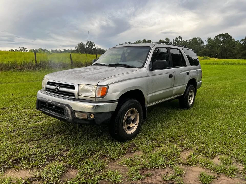 2000 Toyota 4Runner 3rd Gen - Image 2 of 10