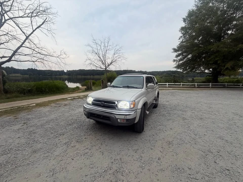 2000 Toyota 4Runner 3rd Gen - Image 2 of 9