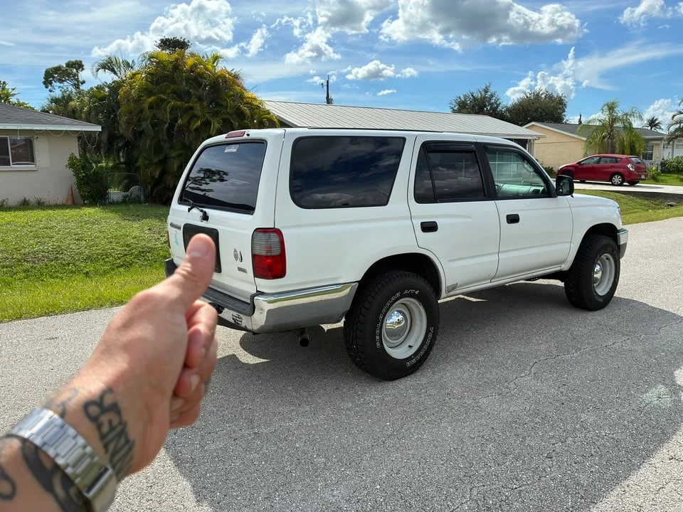2000 Toyota 4Runner 3rd Gen - Image 4 of 13