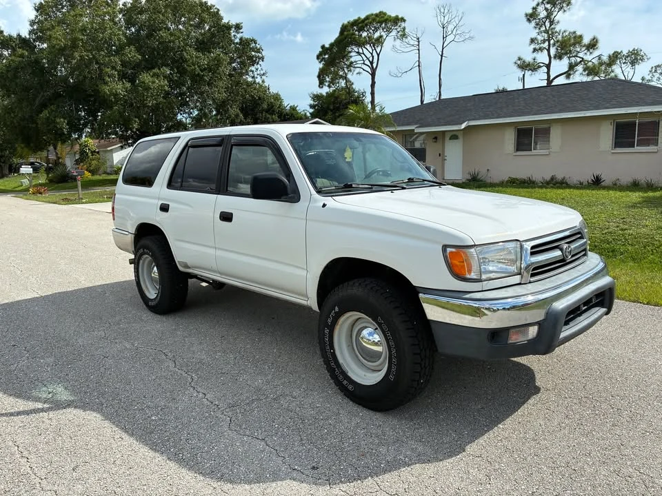 2000 Toyota 4Runner 3rd Gen - Image 5 of 13