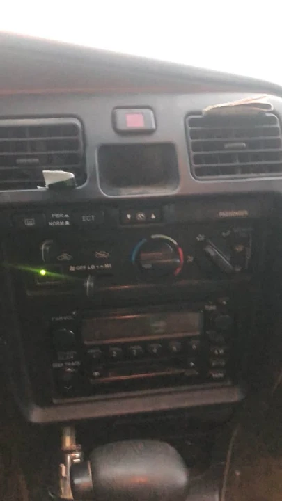 2000 Toyota 4Runner 3rd Gen - Image 2 of 3