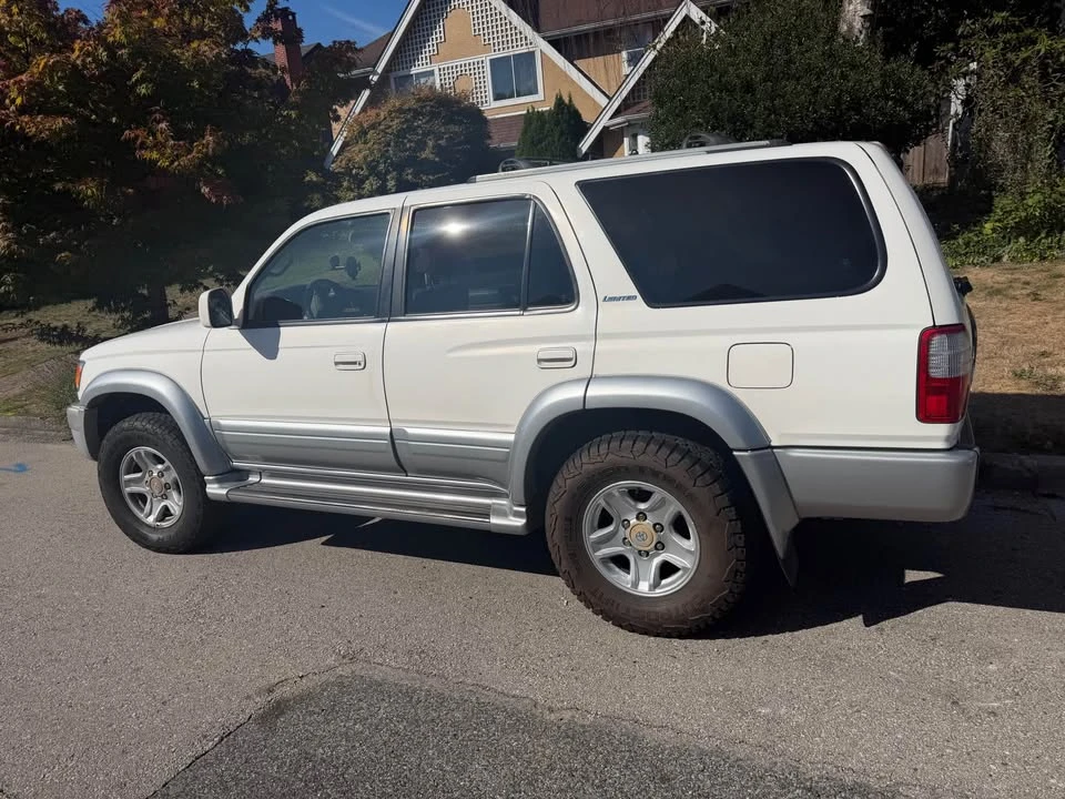 2000 Toyota 4Runner 3rd Gen - Image 2 of 12