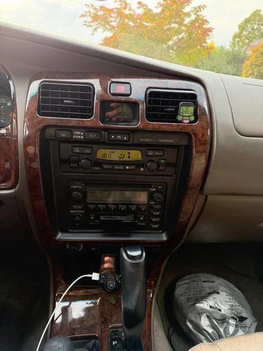 2000 Toyota 4Runner 3rd Gen - Image 8 of 12
