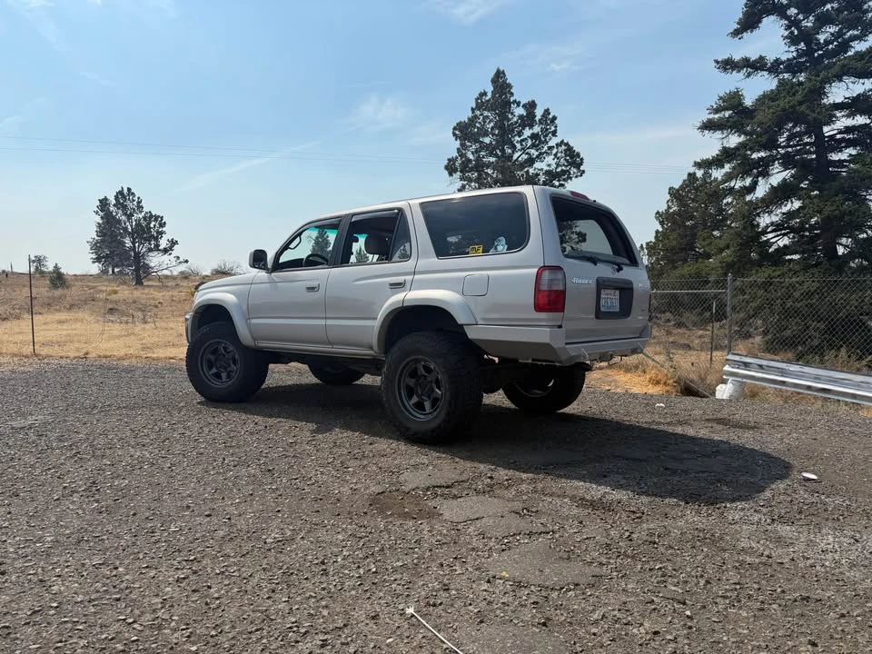 2000 Toyota 4Runner 3rd Gen - Image 2 of 5