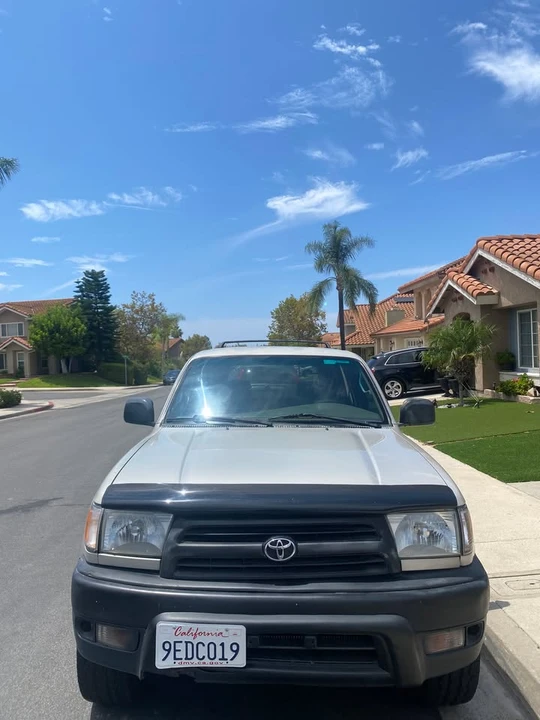 2000 Toyota 4Runner 3rd Gen - Image 2 of 7