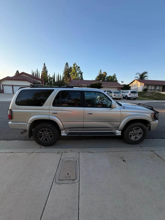 2000 Toyota 4Runner 3rd Gen - Image 2 of 13