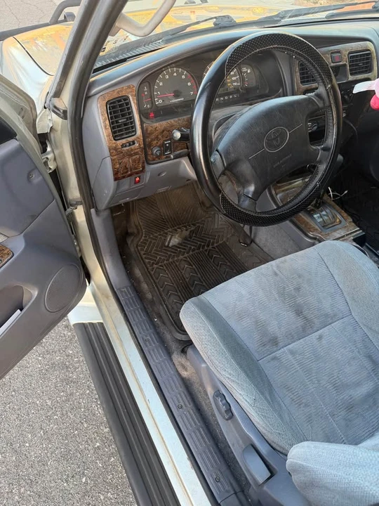 2000 Toyota 4Runner 3rd Gen - Image 6 of 13