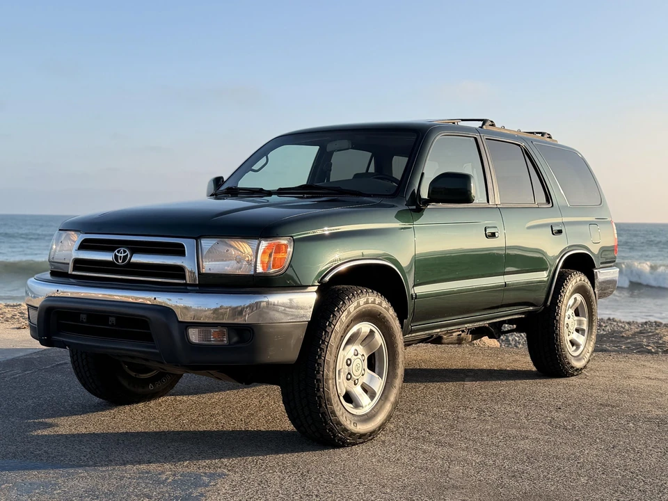 2000 Toyota 4Runner 3rd Gen - Image 2 of 31