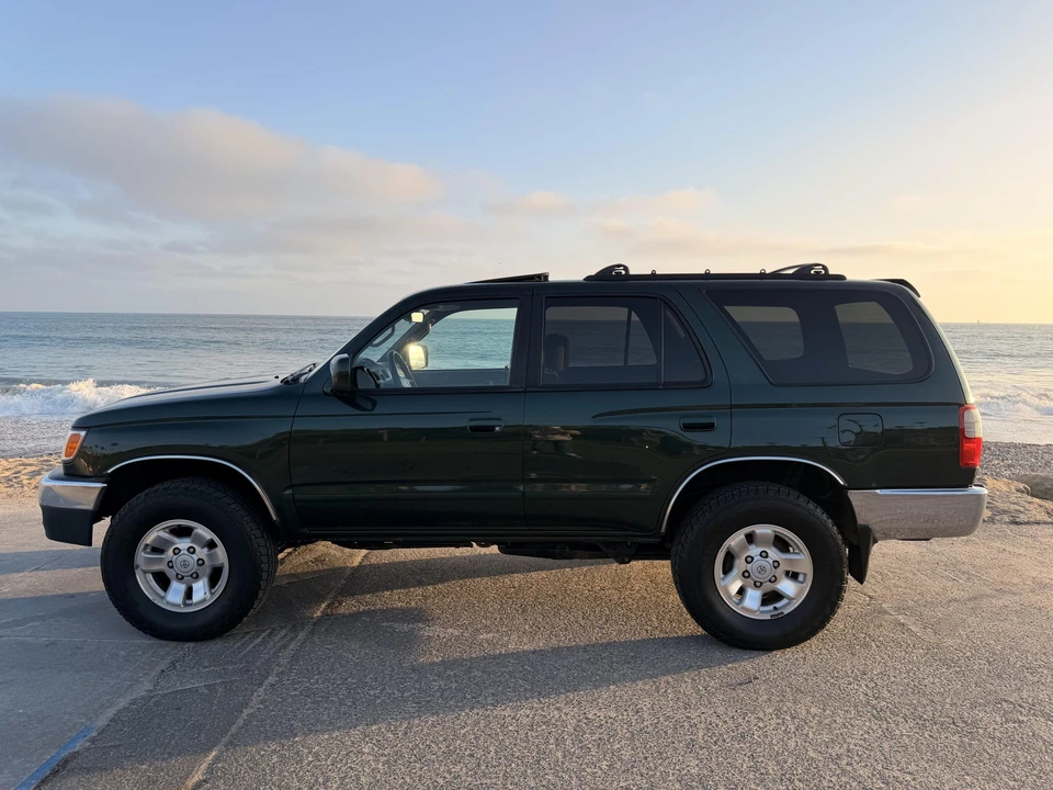 2000 Toyota 4Runner 3rd Gen - Image 4 of 31