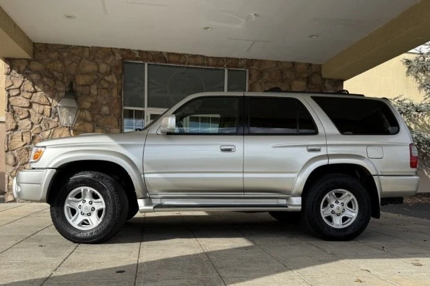 2000 Toyota 4Runner 3rd Gen - Image 3 of 7