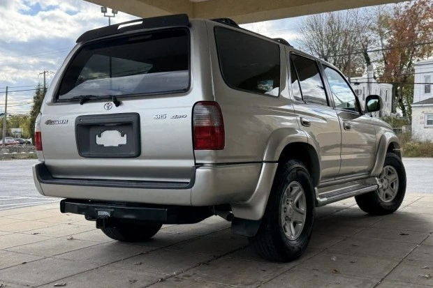2000 Toyota 4Runner 3rd Gen - Image 2 of 7