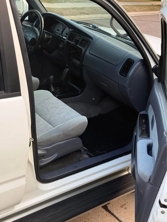 2000 Toyota 4Runner 3rd Gen - Image 5 of 11