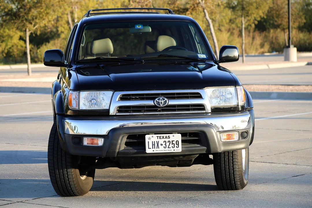 2000 Toyota 4Runner 3rd Gen - Image 2 of 31