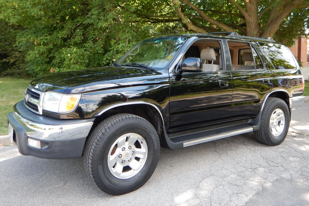 2000 Toyota 4Runner 3rd Gen - Image 2 of 6