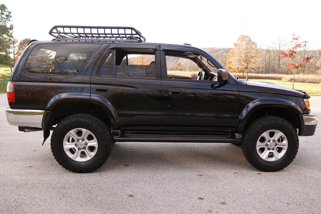 2000 Toyota 4Runner 3rd Gen - Image 3 of 11