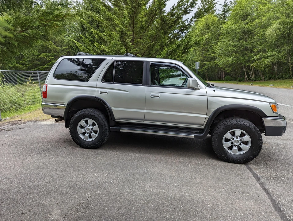 2000 Toyota 4Runner 3rd Gen - Image 9 of 31