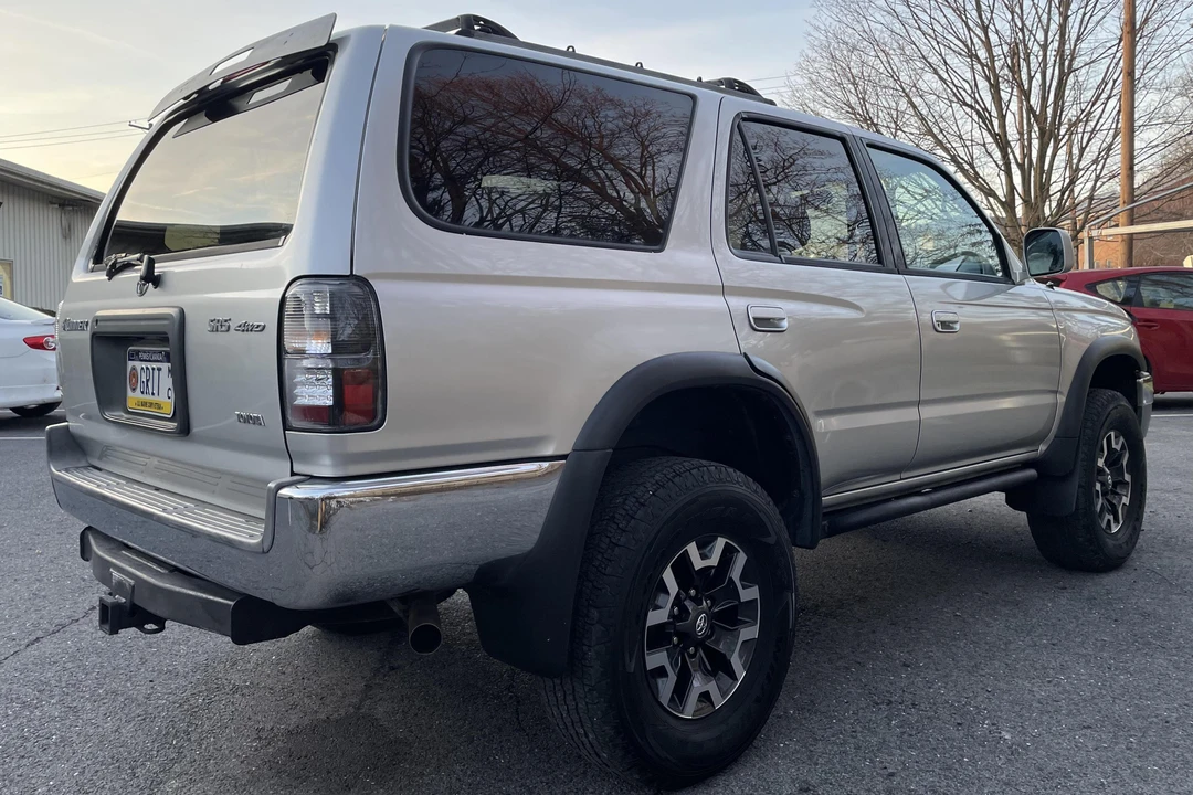 2000 Toyota 4Runner 3rd Gen - Image 4 of 31