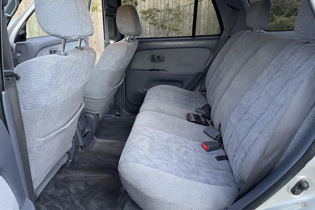 2000 Toyota 4Runner 3rd Gen - Image 28 of 31