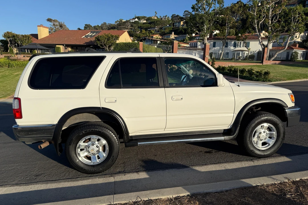 2000 Toyota 4Runner 3rd Gen - Image 3 of 31