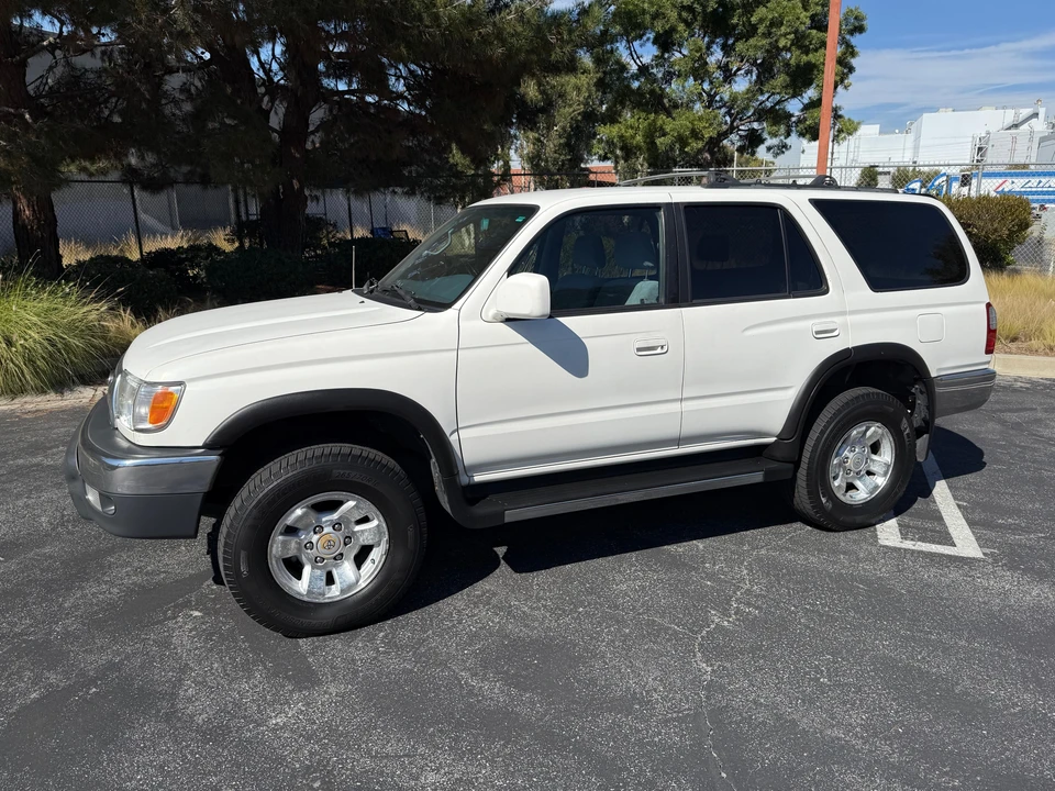 2000 Toyota 4Runner 3rd Gen - Image 8 of 31