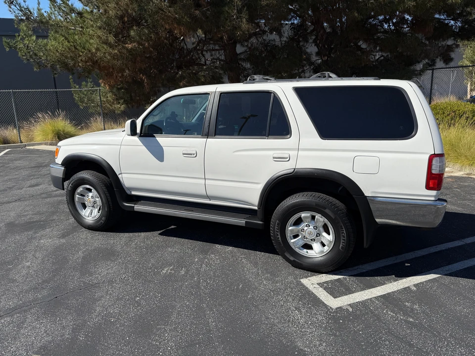 2000 Toyota 4Runner 3rd Gen - Image 10 of 31