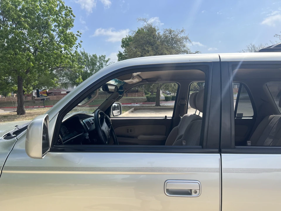 2000 Toyota 4Runner 3rd Gen - Image 13 of 31