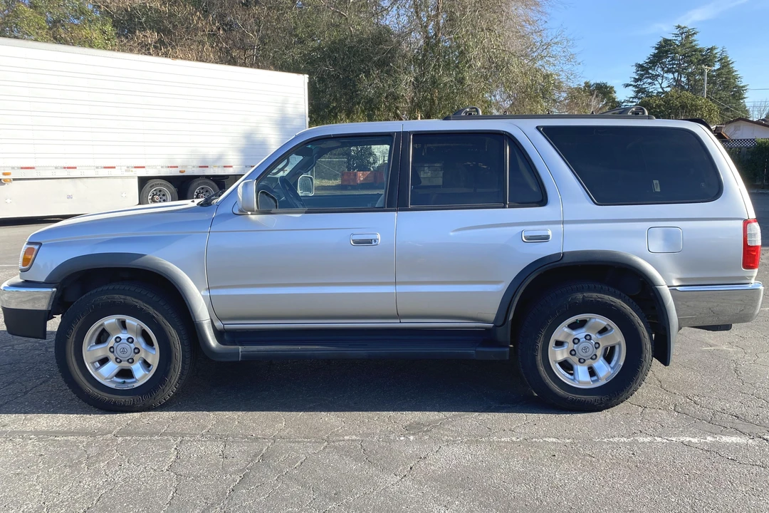 2000 Toyota 4Runner 3rd Gen - Image 3 of 31