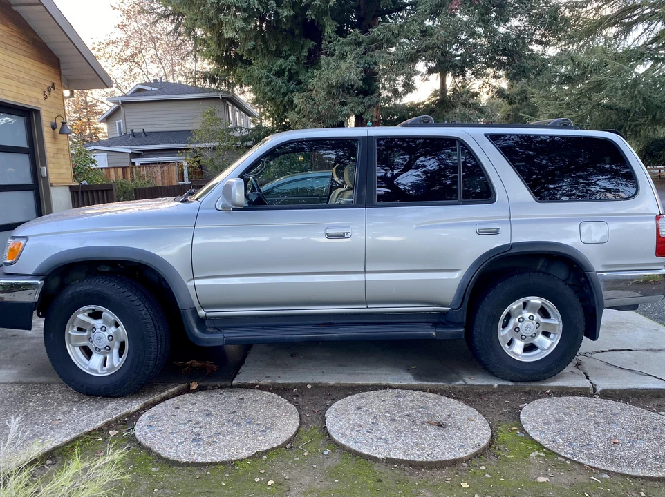 2000 Toyota 4Runner 3rd Gen - Image 12 of 31