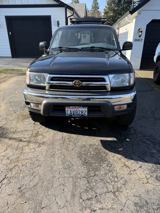 2000 Toyota 4Runner 3rd Gen - Image 2 of 11