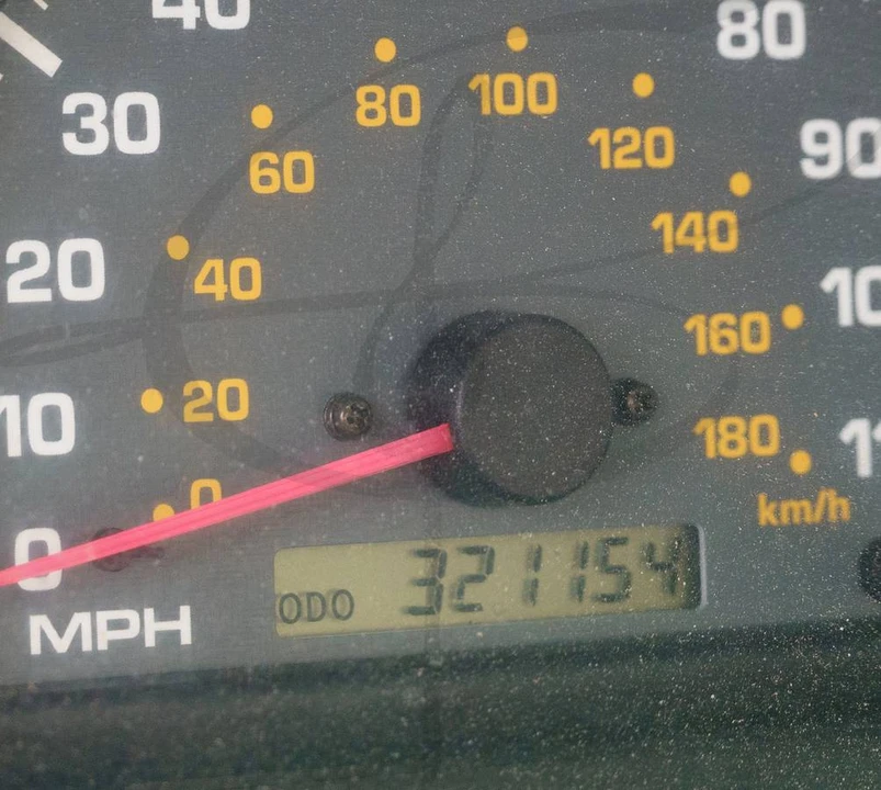 2000 Toyota 4Runner 3rd Gen - Image 9 of 24