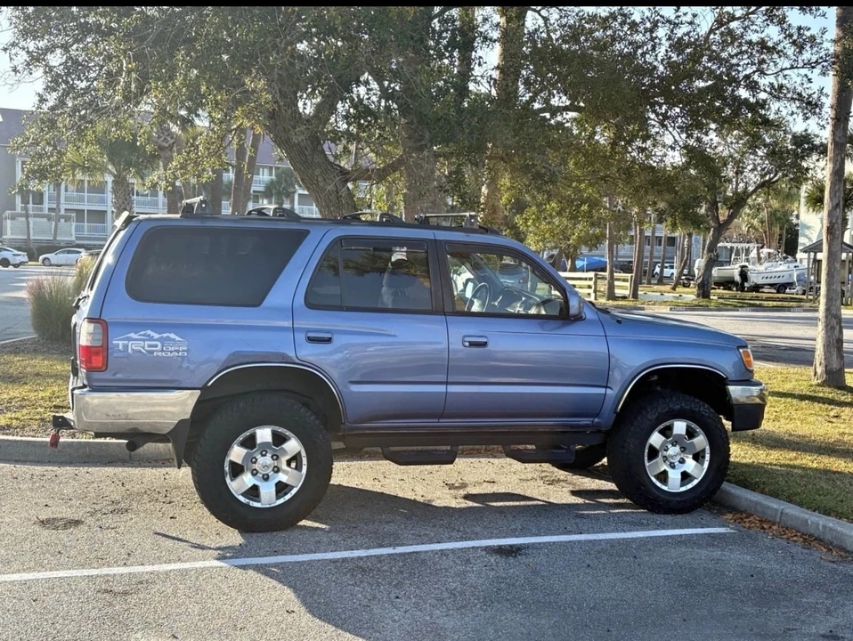 2000 Toyota 4Runner 3rd Gen - Image 4 of 10