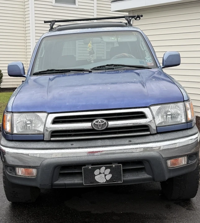 2000 Toyota 4Runner 3rd Gen - Image 2 of 10