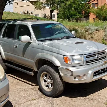 2000 Toyota 4Runner SR5