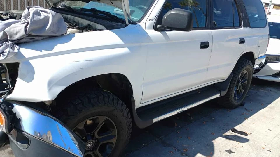 2000 Toyota 4Runner 3rd Gen - Image 2 of 4