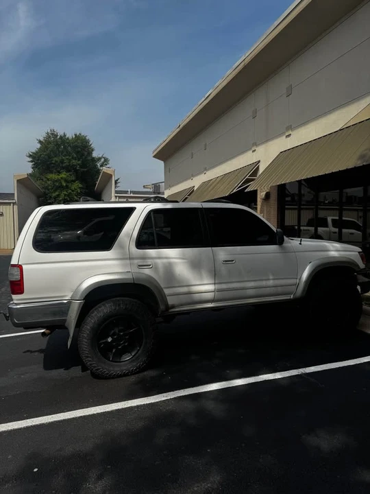 2000 Toyota 4Runner 3rd Gen - Image 4 of 11