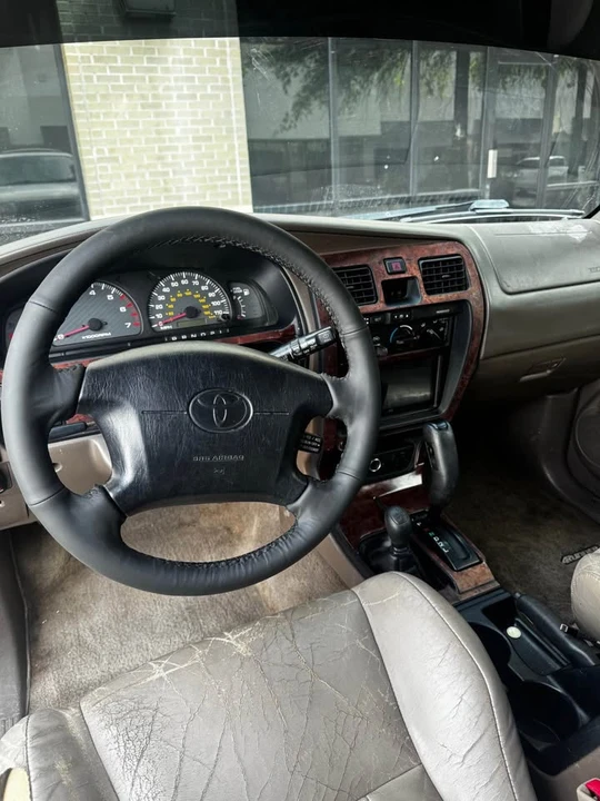 2000 Toyota 4Runner 3rd Gen - Image 7 of 11