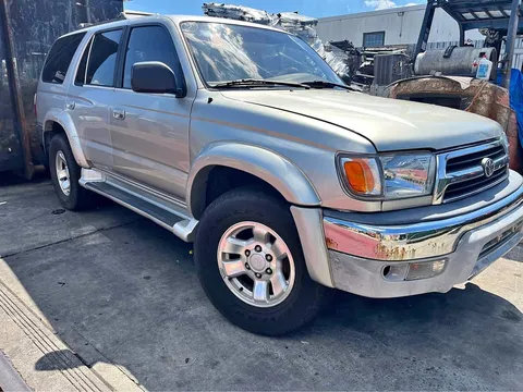 2000 Toyota 4Runner SR5 Premium Sport Utility 4D