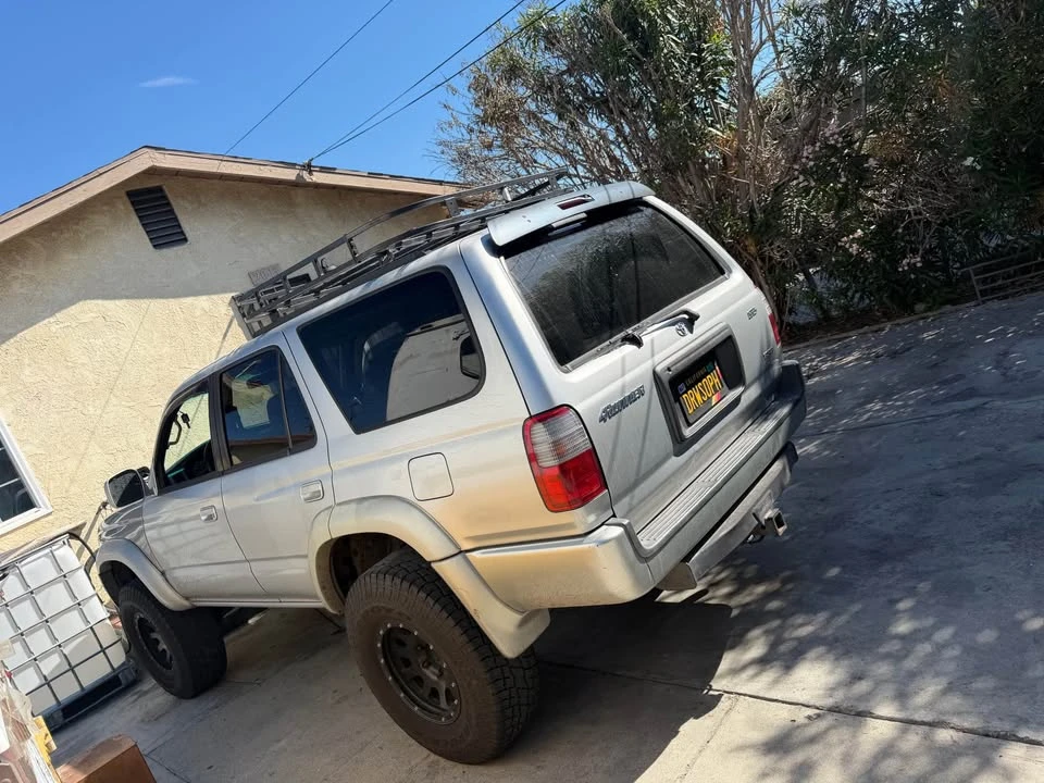2000 Toyota 4Runner 3rd Gen - Image 5 of 12