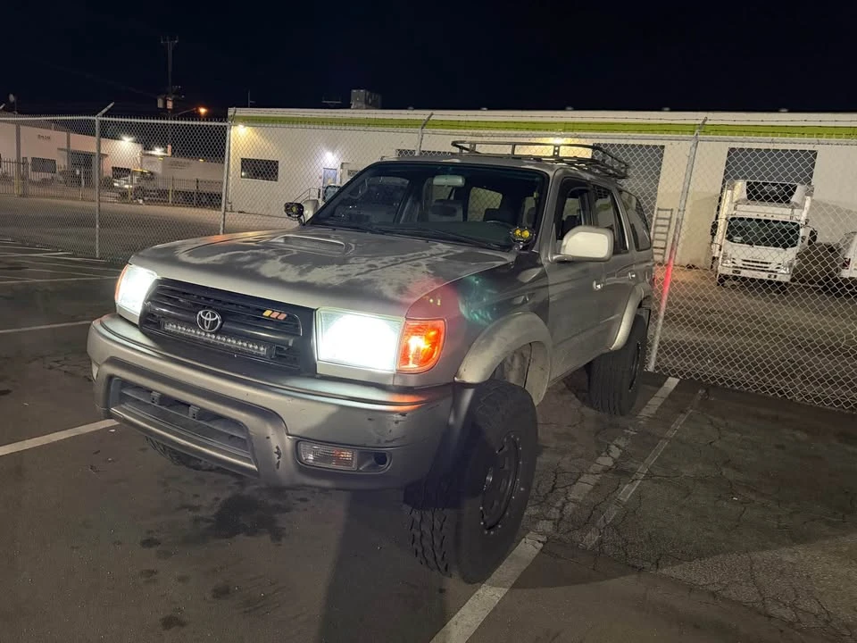 2000 Toyota 4Runner 3rd Gen - Image 4 of 12