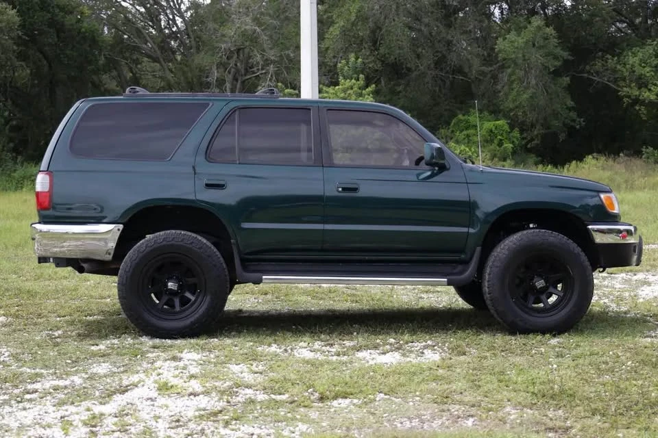 2000 Toyota 4Runner 3rd Gen - Image 2 of 12