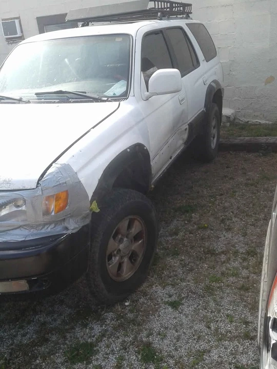 2000 Toyota 4Runner 3rd Gen - Image 2 of 7