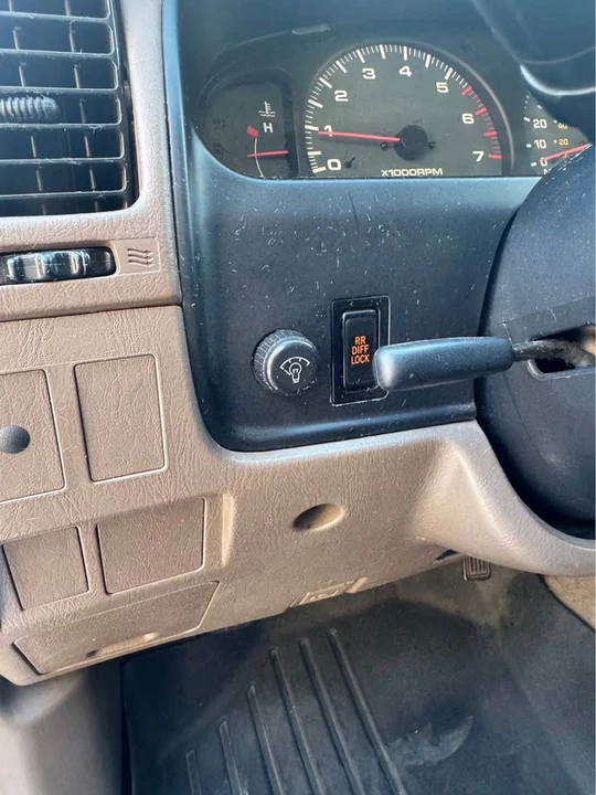 2000 Toyota 4Runner 3rd Gen - Image 8 of 12